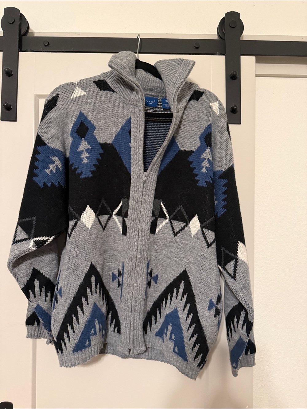 Towncraft Gray, Blue & Black Geometric Zip-Up Sweater